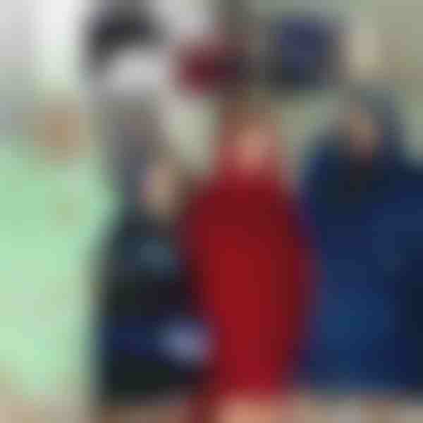 Pullover und Decke in einem | HOODZIE